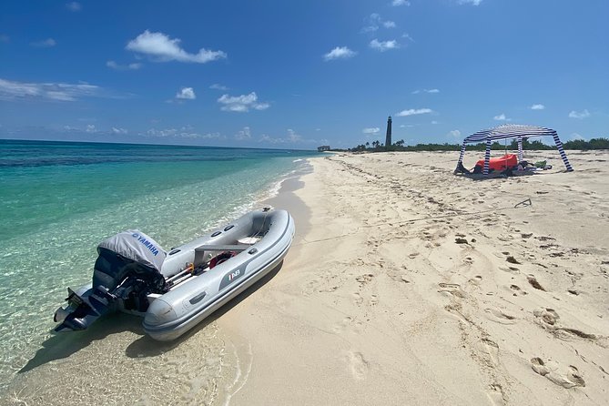 4 Days, 3 Nights Sailing Catamaran Experience in the Exumas, Bahamas - Food, drinks, and the real cost