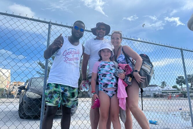 4-Hour Fishing Charter in Nassau - Drinks, music, and a more social kind of charter