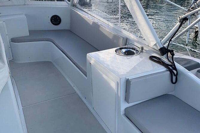 4 hours 53ft Dream Works Private Charter in Nassau - Practical booking advice for Nassau