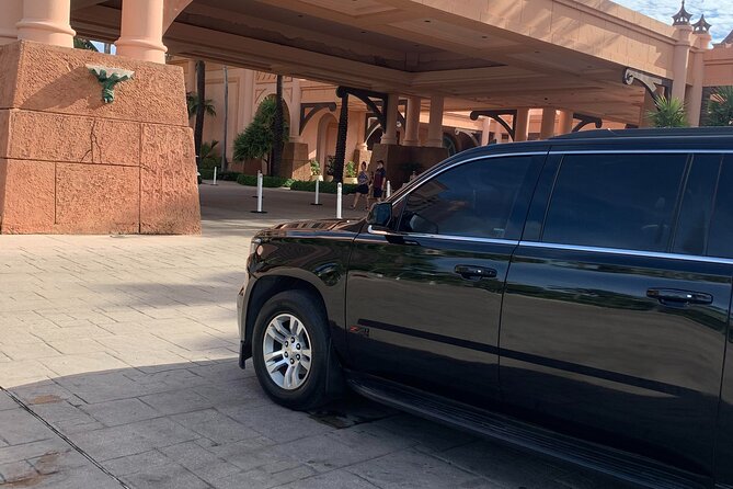 Airport-Atlantis Paradise Island Private Roundtrip Transportation - The 45-minute ride toward Paradise Island