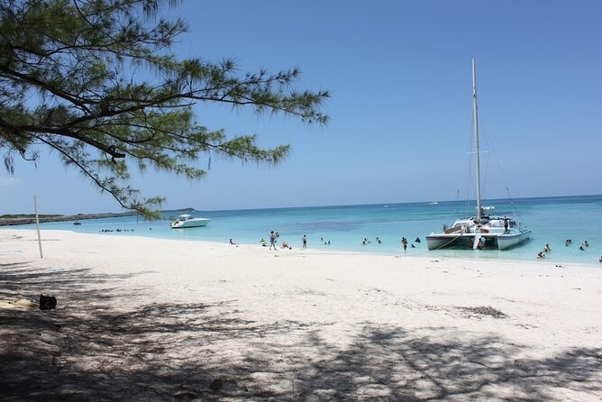 All Inclusive Half Day Sail and Snorkel - What the $165 price buys you