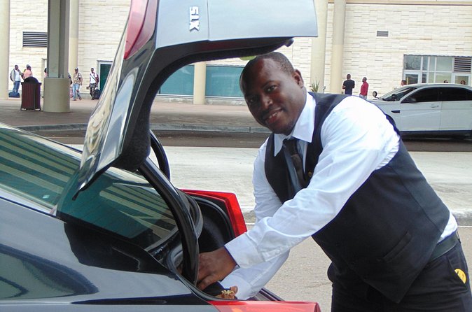 Bahamas Airport Transportation w/Free Grocery Stop-1 Way Private - Booking Details That Matter
