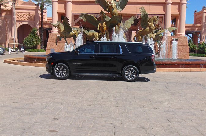 Bahamas Airport Transportation w/free Grocery Stop- Round Trip - Comfort, vehicles, and help with luggage