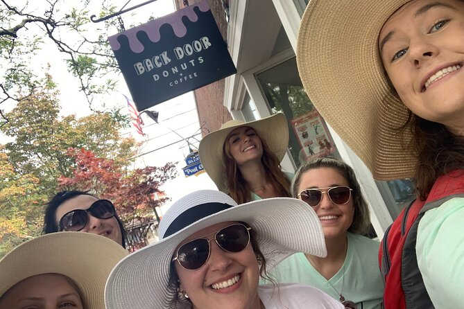 Bahamas Bash Scavenger Hunt (Exumas) - Murals, Local Legends, and the Netflix Connection
