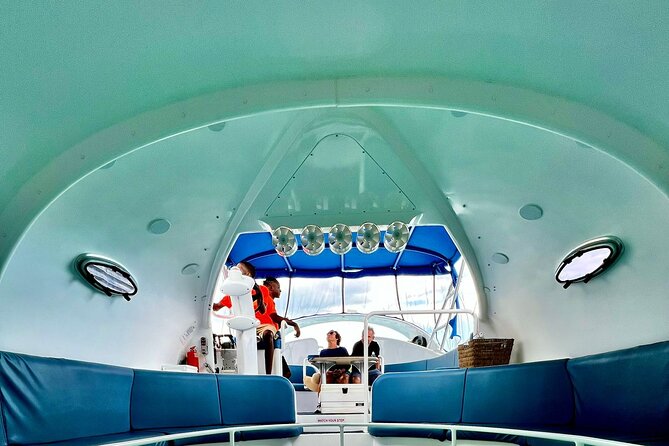 Bahamas on a Semi Submersive Glass Bottom Boat - How the 90 Minutes Are Likely to Feel