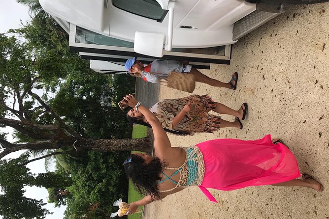 Bahamian Beverages & Bites Tour - John Watlings Distillery and a free piña colada