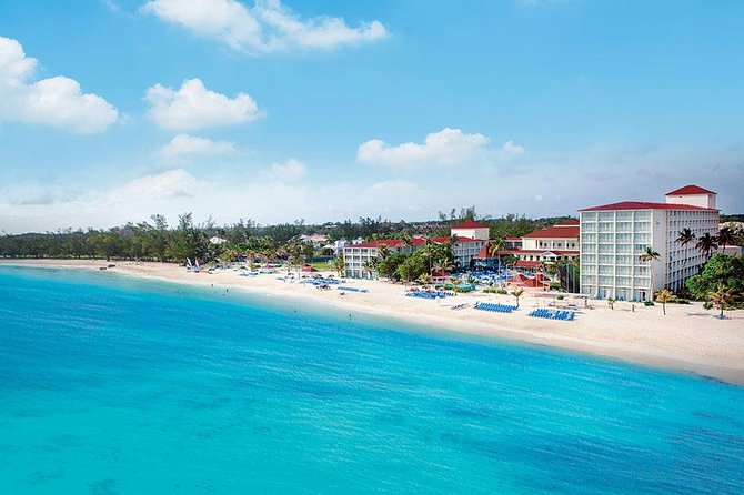 Breezes Resort Day Pass - Key points to know before booking