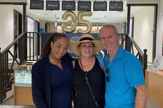 Champagne and Diamond Shopping Experience in Downtown, Bahamas - Why the $25 price may be worthwhile