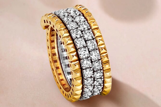 Champagne and Diamond Shopping Experience in Downtown, Bahamas - Timing your visit around Nassau plans