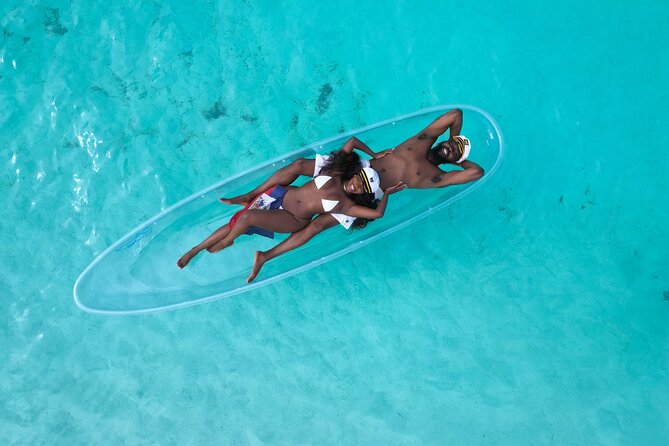 Clear Kayak Drone Photoshoot in Nassau Bahamas - Key points to know before booking