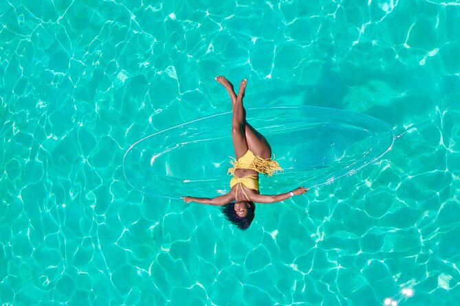 Clear kayak photoshoot Nassau Bahamas. - The Clear Kayak Photo Effect