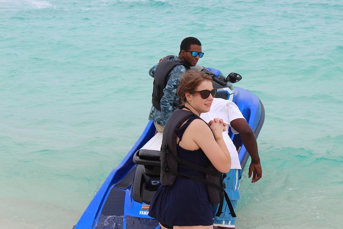 Customizable Half a Day Private Bus Tour in the Bahamas - Key Points Before You Book