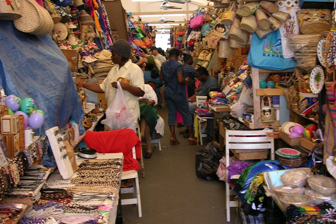 Dilly Dally Walking Tour of Nassau Attractions - Key points to know before booking