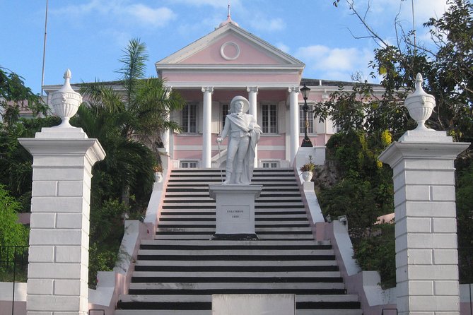Dilly Dally Walking Tour of Nassau Attractions - John Watling’s and the tasting portion