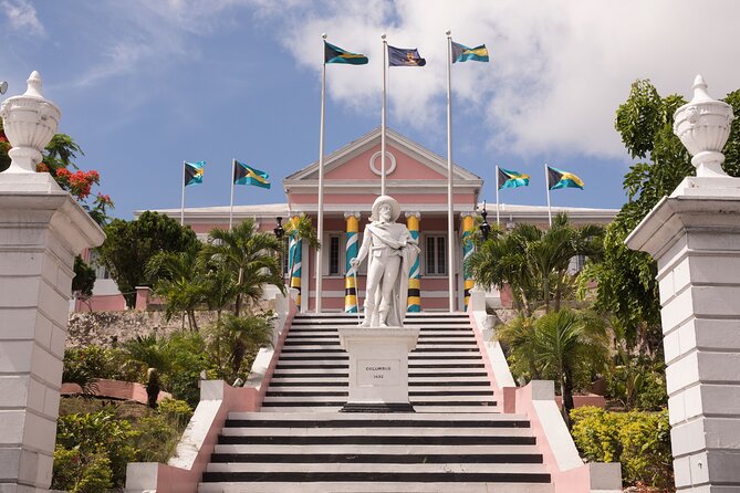 Discover Nassau Sightseeing Tour plus Atlantis Resort Visit - Fort Fincastle and the Queen’s Staircase
