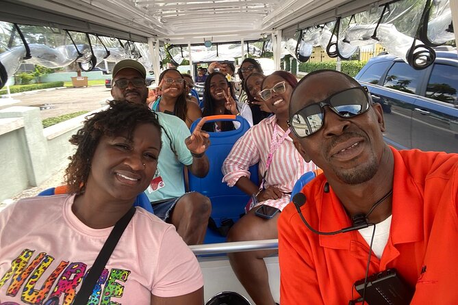 Electric Bus tour of Nassau with sampling of local food & drinks - Why this two-hour Nassau tour works well