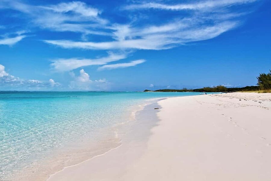 Exclusive Fly-In Premium Beach Experience from Nassau - Why the flight from Nassau matters