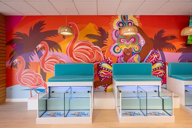 Fish, Fun & Feet – Caribbean’s Largest Fish Spa Experience! - Drinks, music, and the Nassau mood