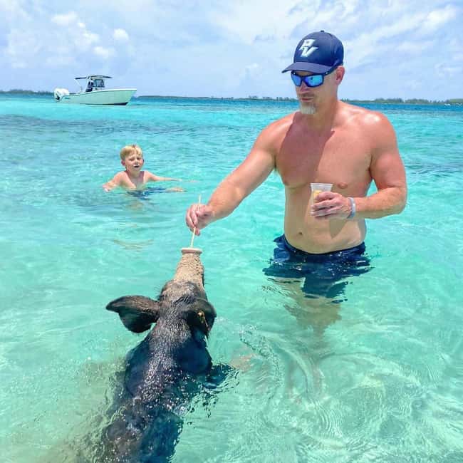 From Nassau: Swim with Pigs Safari - The Atlantis Tunnel and Nassau’s shoreline