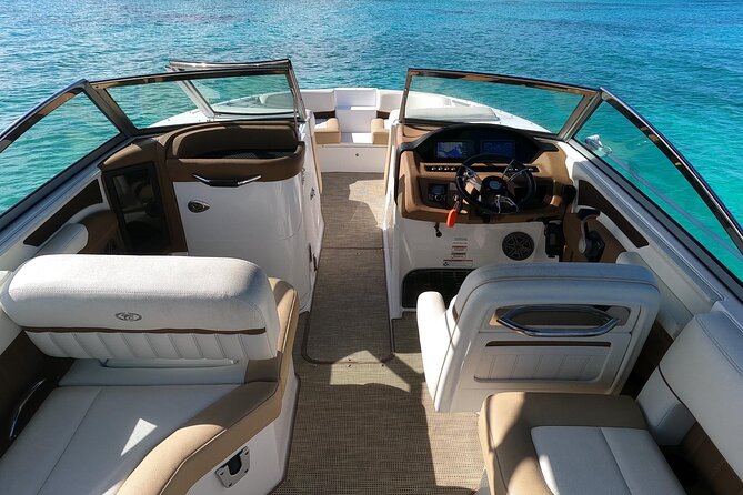 Half-Day Luxury Private Rose Island Pigs and Turtles Excursion - Rose Island beach time and the choice to swim with pigs