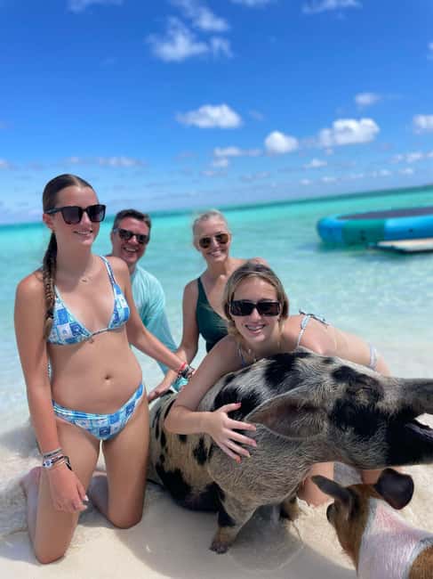 Nassau: 3-Island Snorkel Tour with Pigs, Beach Club, & Lunch - Gilligan’s Island adds scenery and variety