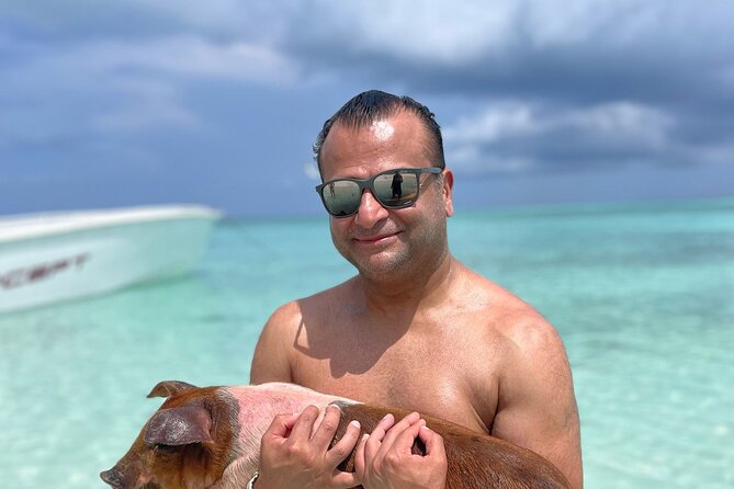 Nassau: 3 islands Pigs,Turtles,Snorkel & Beach Club with lunch - Boat Comfort, Timing, and Group Size
