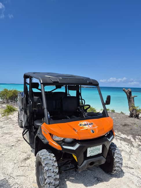 Nassau: 6-Seater Buggy Rental - Picking up the buggy on Sands Road