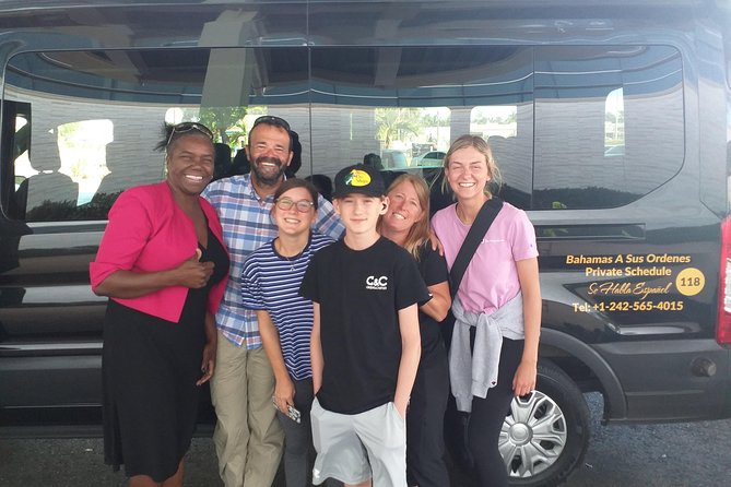 Nassau Airport to Palm Cay - group transportation in comfort - Key points to know before you book