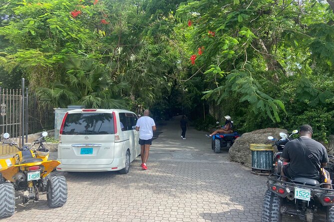 Nassau Atv Island Half-Day City Tour with Free Pick-Up - Rum Cake Factory: a quick taste of the Bahamas