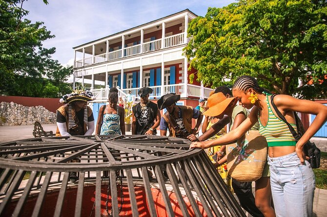 Nassau Bahamas Pirate Rum Tour - John Watling’s Distillery and the rum flight