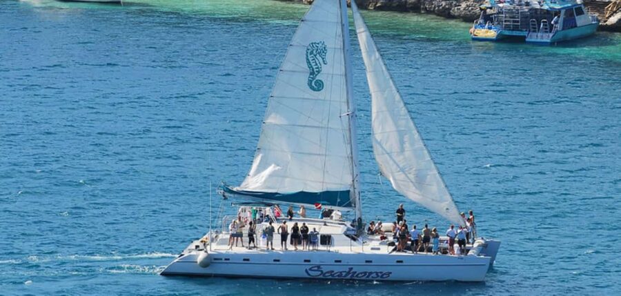 Nassau: Catamaran Sail and Snorkel Tour - From Paradise Island Ferry Terminal to open water