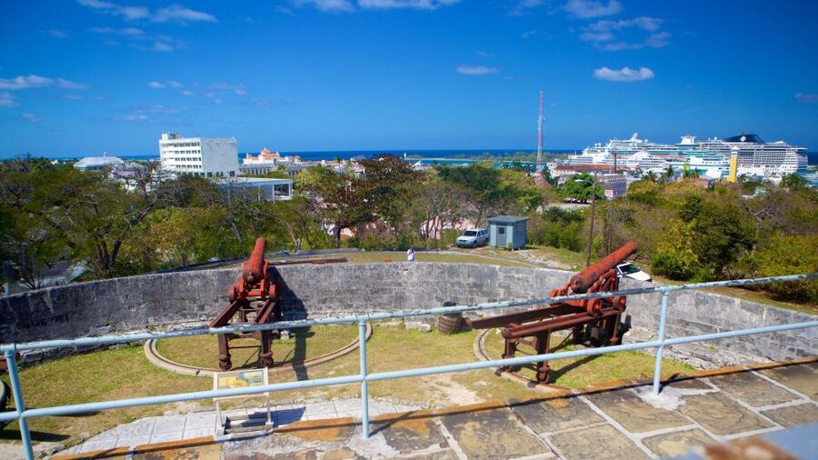 Nassau City Tour: Discover the Charms of Old Charles Town - Accessibility and comfort
