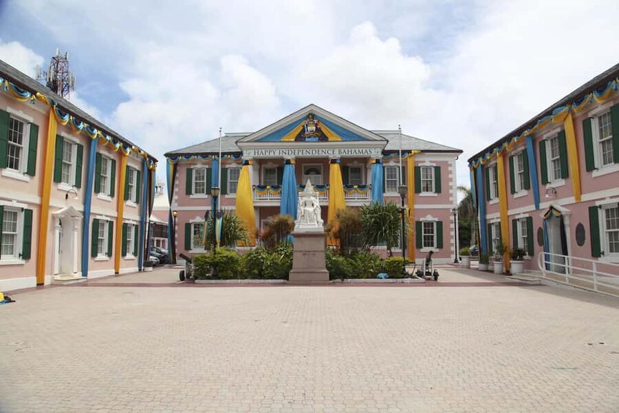 Nassau: Cultural Walking Tour of Downtown Nassau Attractions - Key points at a glance