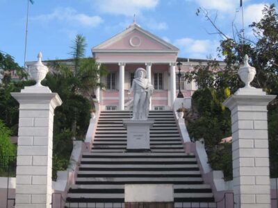 Cultural Walking Tour of Downtown Nassau Attractions