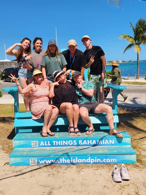Nassau: Electric Bus Tour with Food & Drink Samples - Tasty Teas and tropical drinks