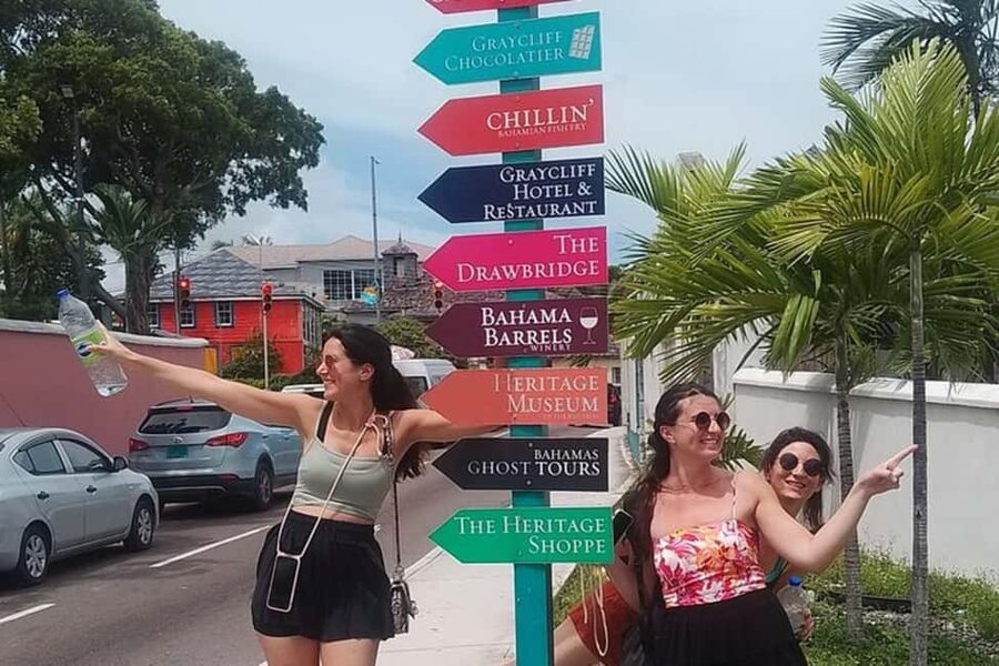 Nassau: Historical & Cultural Walking Tour by KINDWalk - Climbing the Queen’s Staircase
