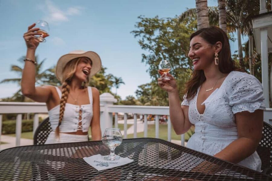 Nassau: Historical Sightseeing Guided Half-Day Tour - Graycliff Chocolate Factory: a short but tasty stop