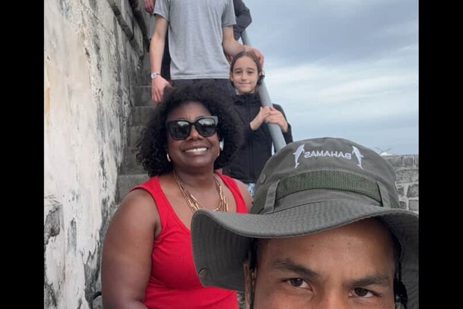 Nassau Historical Walking Tour - Bahama Barrels brings wine into the walking tour
