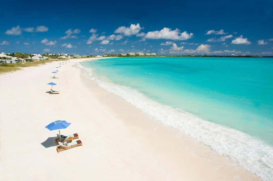 Nassau: Jet Ski Ride, Parasailing & Banana Boat Tour - The banana boat ride, with a practical warning