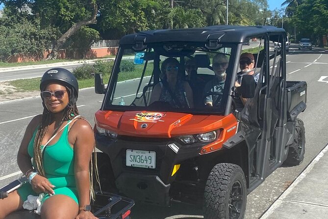 Nassau Narrated Jeep tour with Full Bahamian Lunch and Drink - Weather, comfort, and the open-air tradeoff