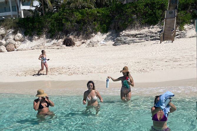Nassau Optional Cay Hopping Tour on Rose and Pearl Island plus - Green Cay and the chance to see turtles