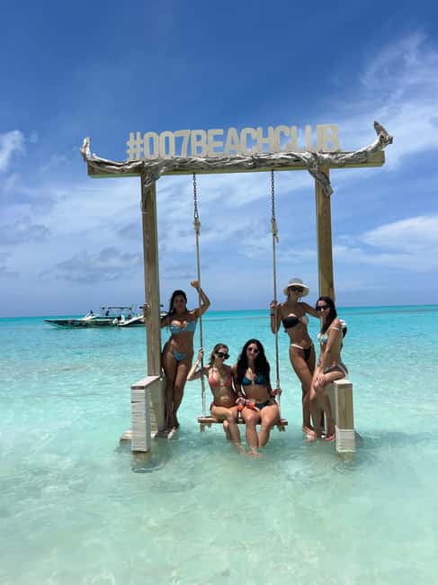 Nassau: Pigs, Snorkel, Turtles, Lunch, Private Beach Club - Lunch, drinks, and what is actually included