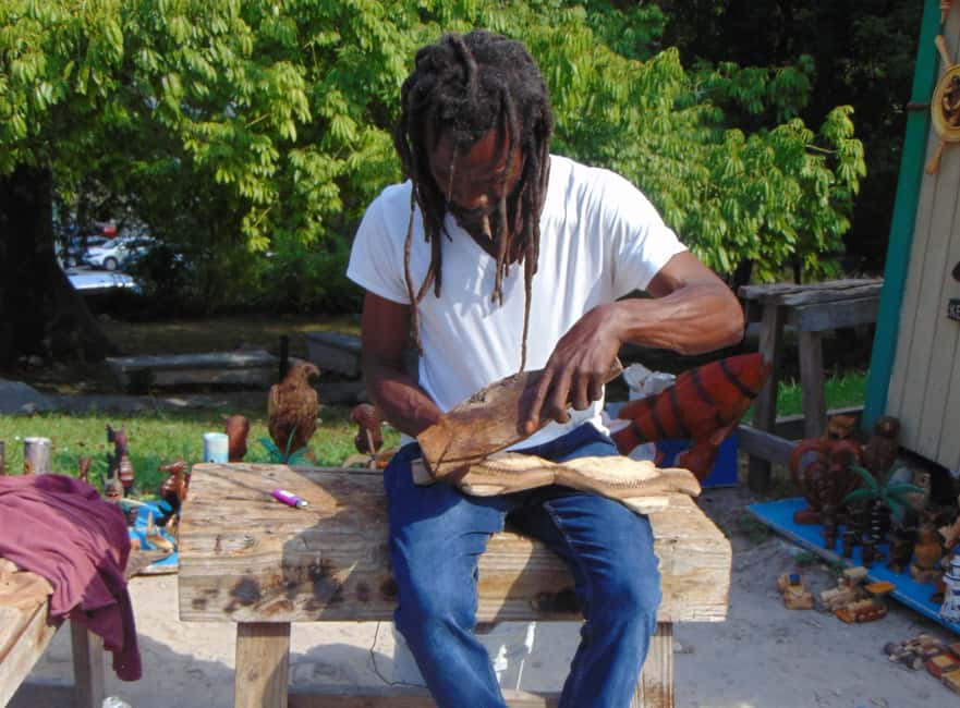 Nassau: Private and Personalized Island Tour - What the guide adds to the experience