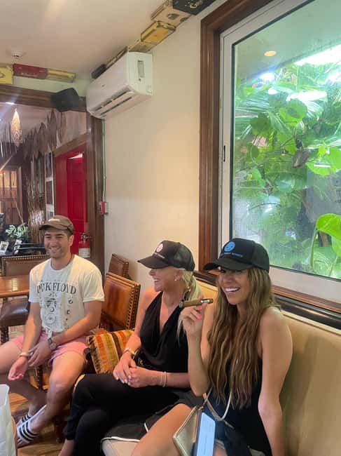 Nassau: Rum, Reggae and Rhythms Tour - Rum cake is an easy souvenir stop