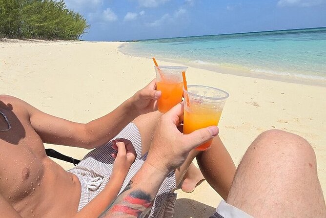 Nassau's Exclusive Kayaking Snorkeling Beach Adventure (6 Max) - Pickup and the three-hour rhythm