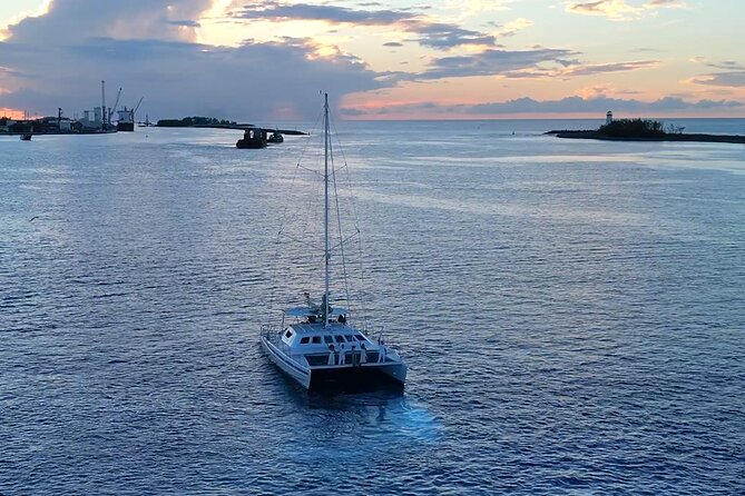 Nassau: Sunset Dinner Cruise - How the two-hour itinerary fits together
