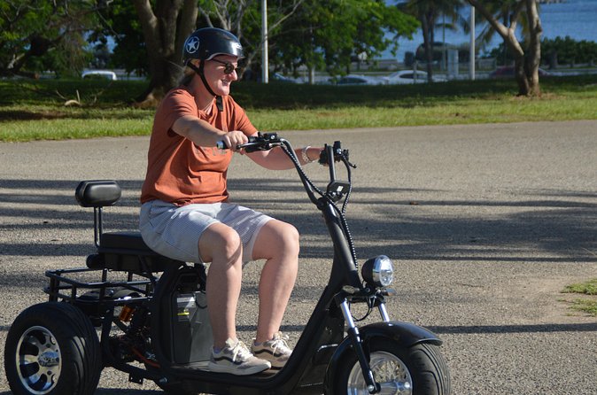 Nassau Trike Site and Beach Tour - Long Wharf Beach for a short break