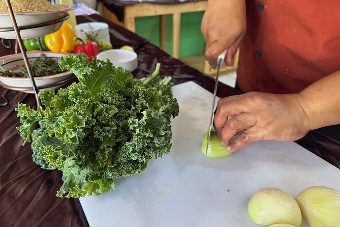 NEW! Authentic Bahamian Cooking and Cocktails with Transfers - Who might prefer another Nassau activity