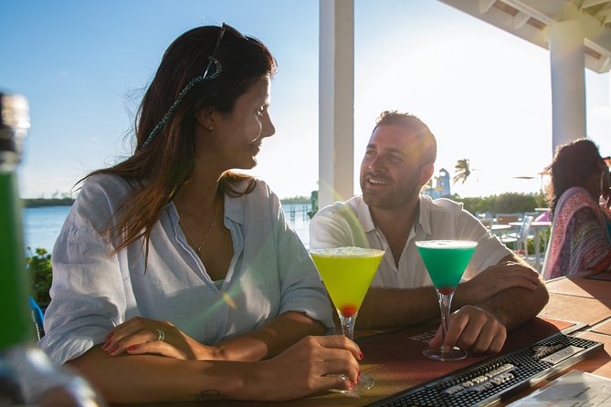 Pearl Island Bahamas Snorkeling Experience and Lunch - Bahamian Lunch and Drinks
