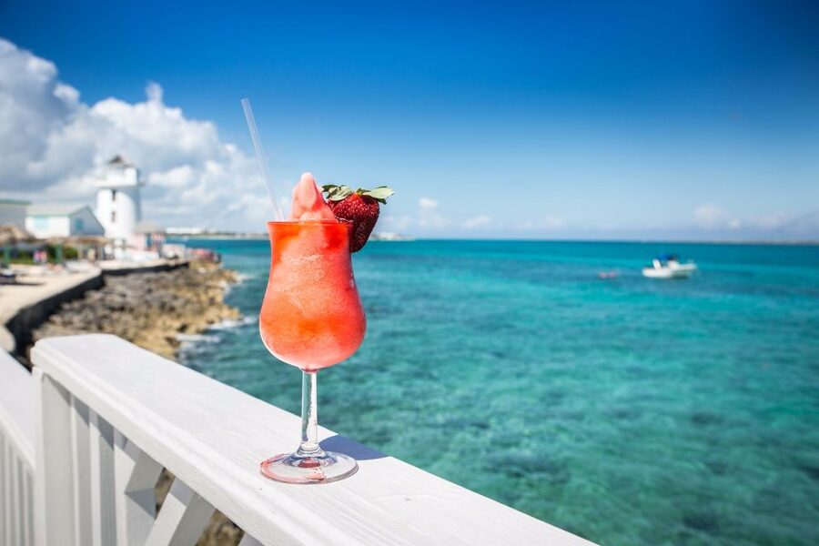Pearl Island: Private Ocean View Cabana with Lunch - Who will like this Pearl Island package?